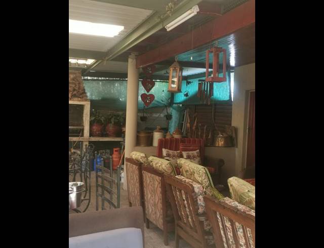 2 BEDROOM TOWNHOUSE FOR SALE IN VAALPARK